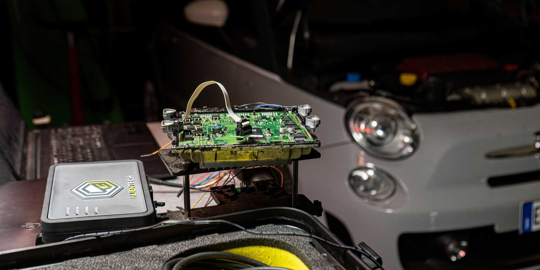 Tuning Car Ecu electronic. Detail of Car ecu bench reading method for remapping and power Increase.